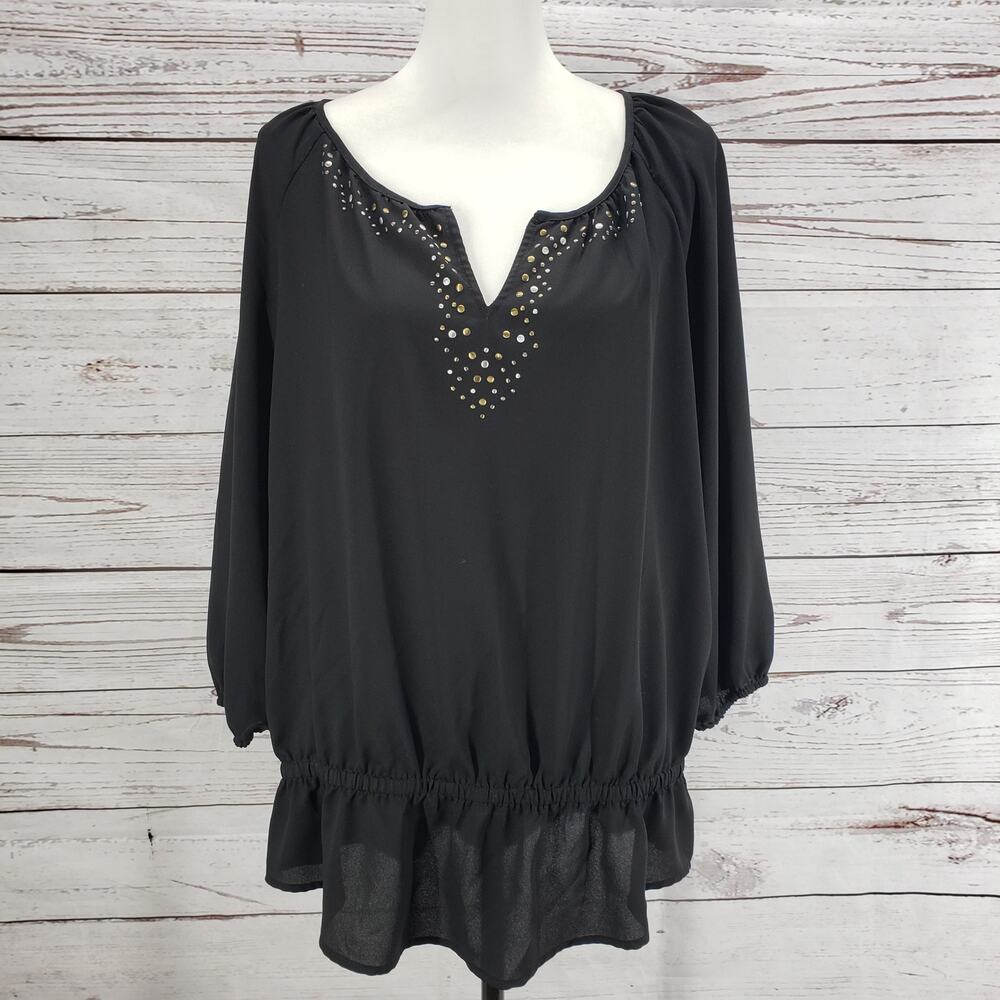 Chico's Women's Black Studded Key Hole Front Sleeve Top Size 2